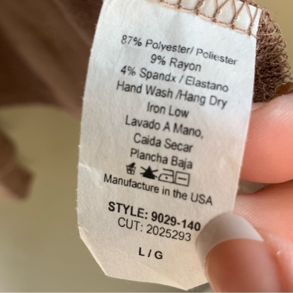 Chris & Carol brand cardigan - Picture 3 of 3